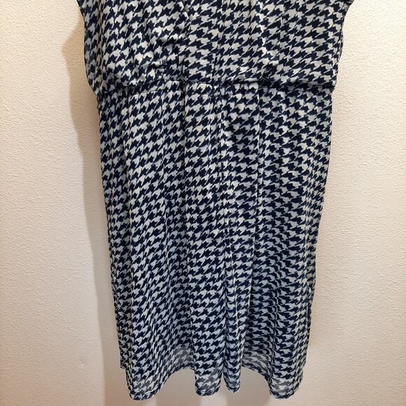 Lane Bryant Navy and Cream Design Dress l Size: 18/20 - Picture 6 of 13